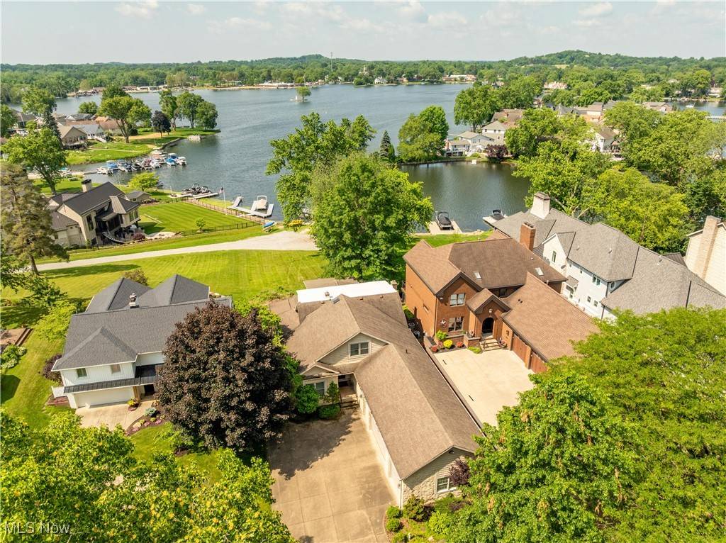 Canton, OH 44718,5445 East BLVD NW