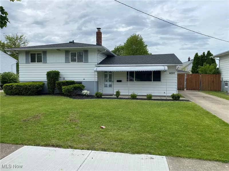 6020 Smith RD, Brook Park, OH 44142