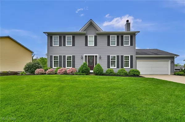 20859 Parkwood LN, Strongsville, OH 44149