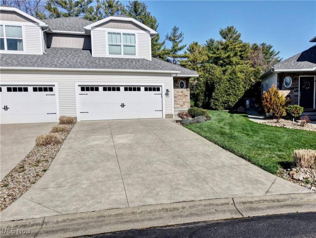 Canton, OH 44708,1369 Cascade CIR W