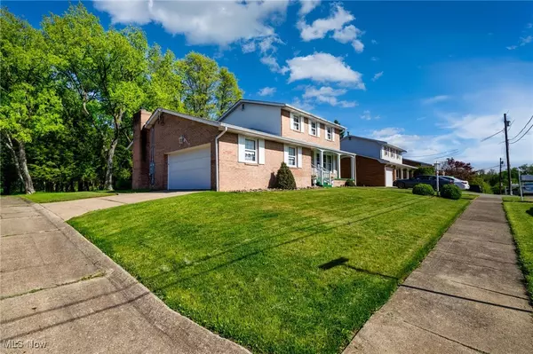 Weirton, WV 26062,128 E CIRCLE DR