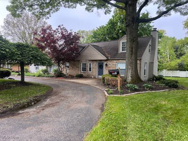 3118 Fulton DR NW, Canton, OH 44718