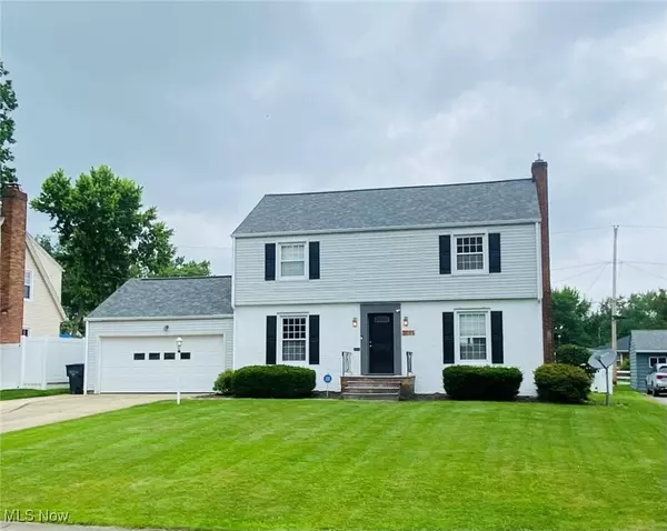 3095 Foster DR NE, Warren, OH 44483