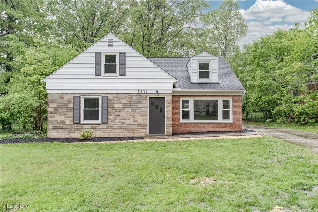 Cleveland Heights, OH 44121,1005 Renfield RD