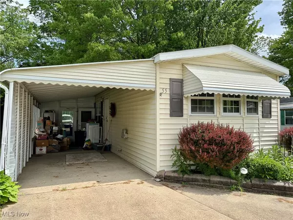 Columbiana, OH 44408,1229 Columbiana Lisbon RD #55