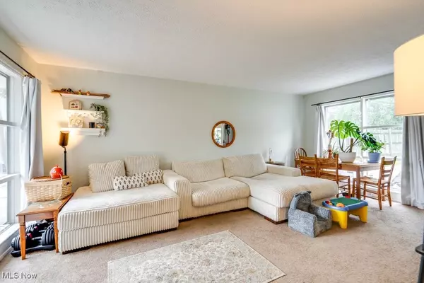 Parma Heights, OH 44130,9365 Manorford DR