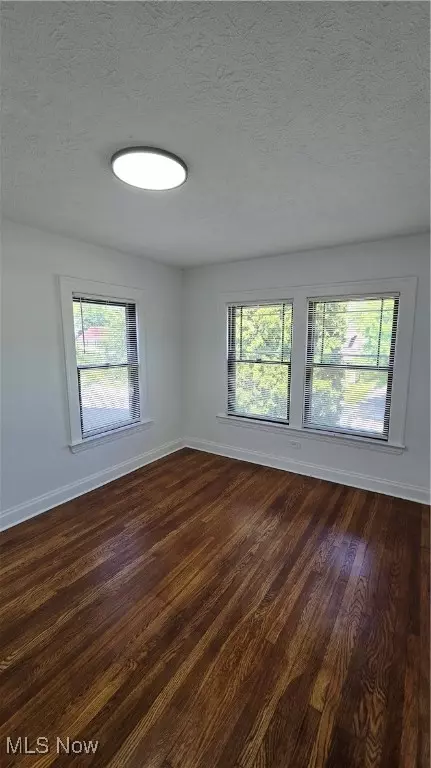 Cleveland Heights, OH 44118,3388 Cedarbrook RD