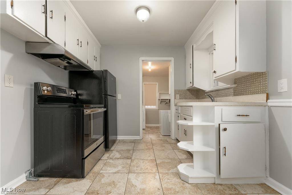 North Olmsted, OH 44070,24339 Elm RD