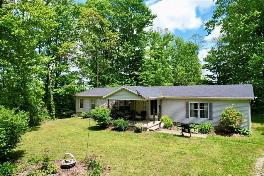 9400 Chalon RD, Scio, OH 43988