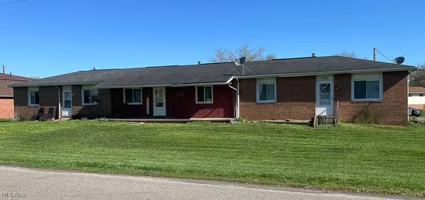 407 Beechwood ST, Louisville, OH 44641
