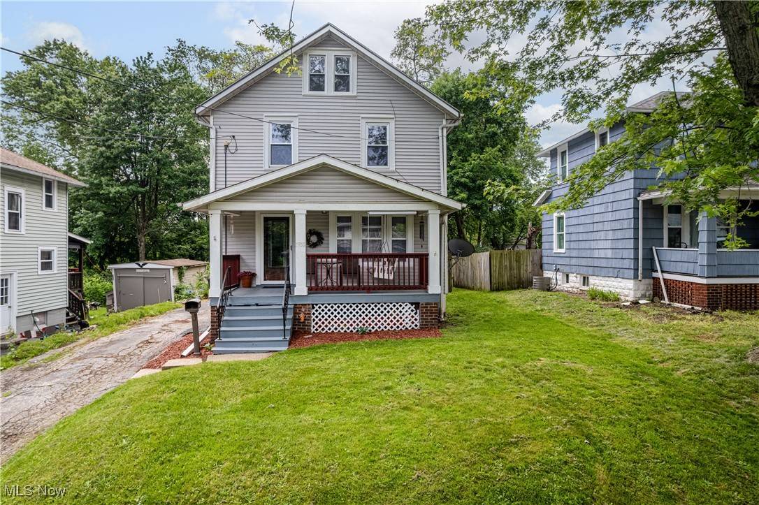 1952 Congo ST, Akron, OH 44305