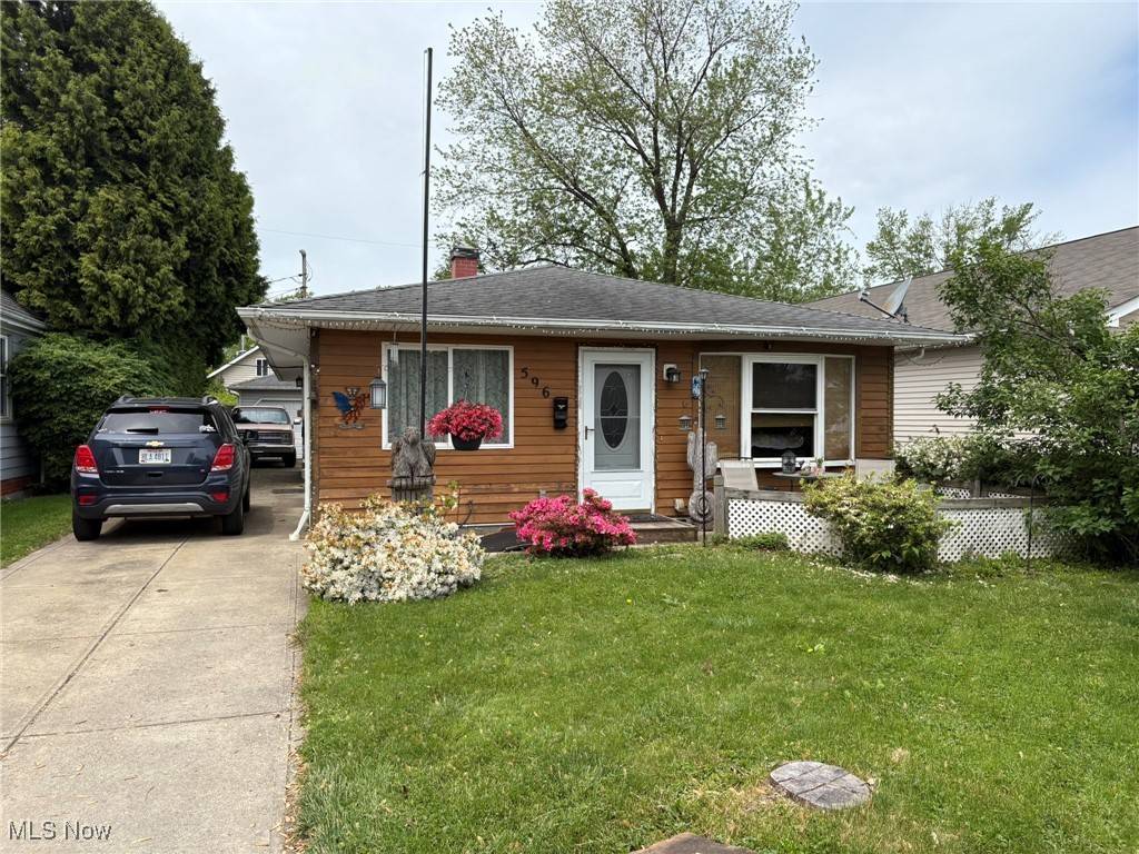 596 Tioga TRL,  Willoughby,  OH 44094