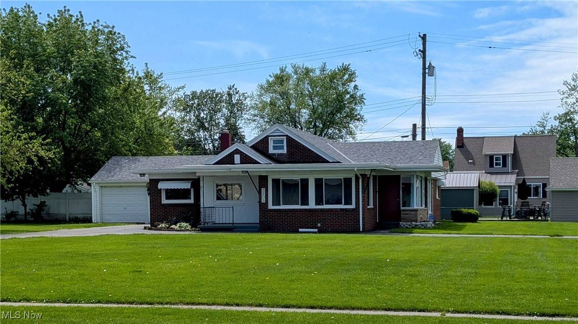 3205 State RD, Ashtabula, OH 44004