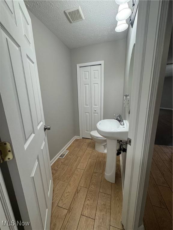 North Ridgeville, OH 44039,6387 Forest Park DR
