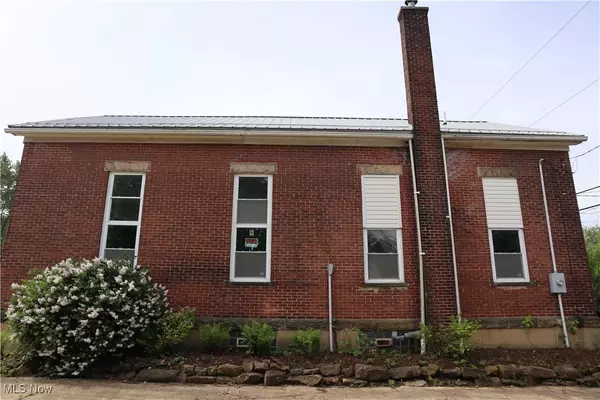 East Palestine, OH 44413,56 S Walnut ST