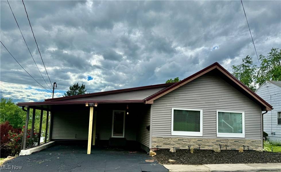2701 New York AVE, Parkersburg, WV 26101