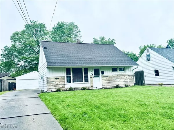 156 N Beverly, Austintown, OH 44515