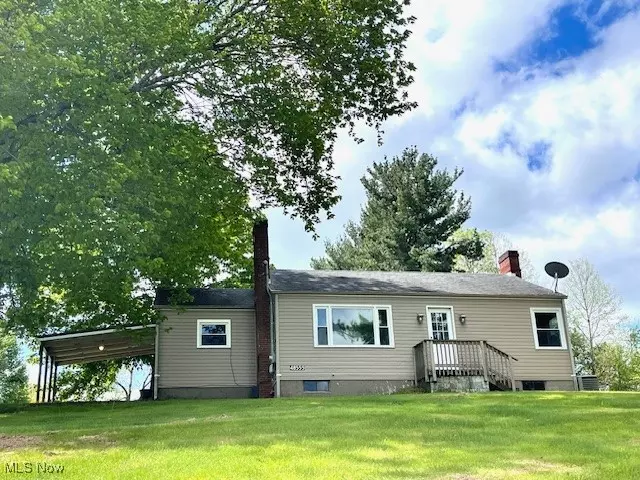 48555 Calcutta Smithferry RD, East Liverpool, OH 43920
