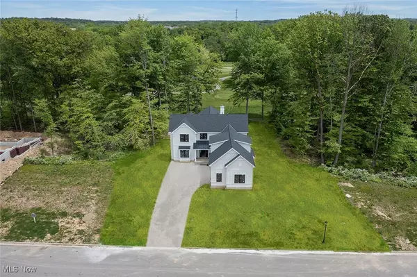 Aurora, OH 44202,810 Club DR W