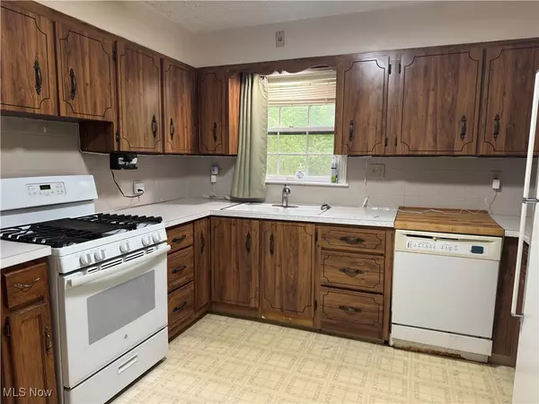 Canfield, OH 44406,4800 Canfield RD