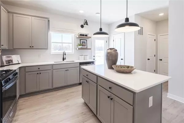 Perry, OH 44081,4394 Oak AVE