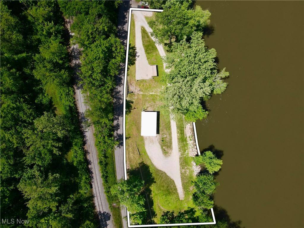 Marietta, OH 45750,6932 Muskingum River RD