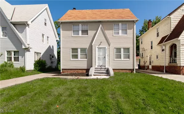 3525 Raymont RD, University Heights, OH 44118