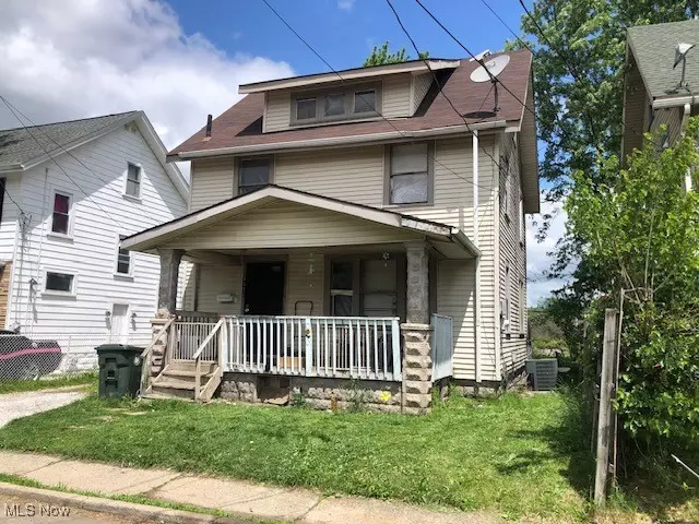 Canton, OH 44704,1817 Penn PL NE