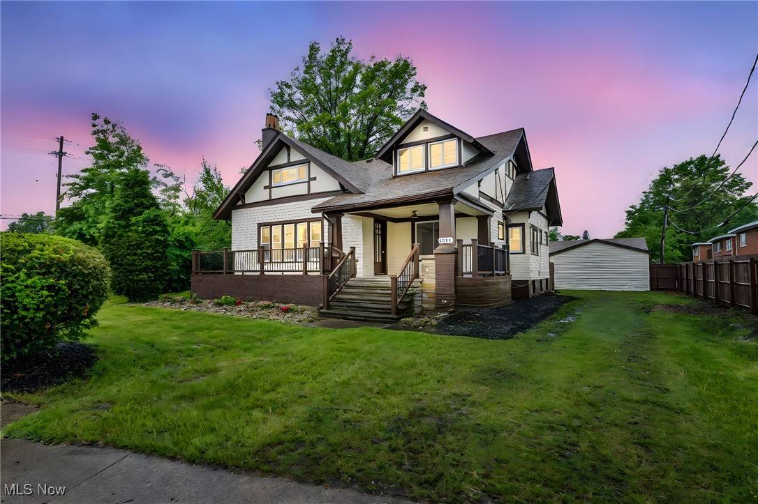 2884 Noble RD, Cleveland Heights, OH 44121