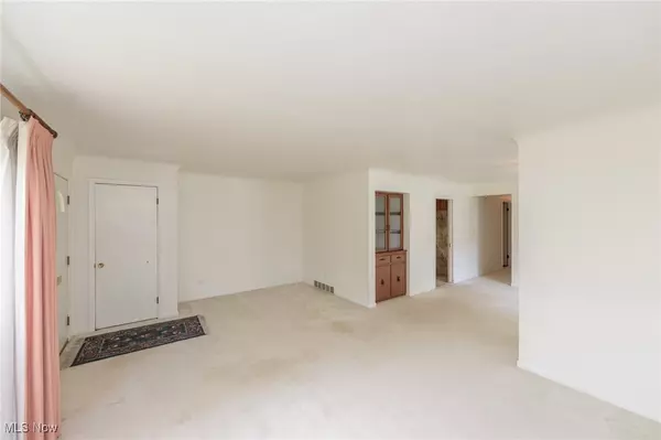 Painesville, OH 44077,144 Charlotte ST