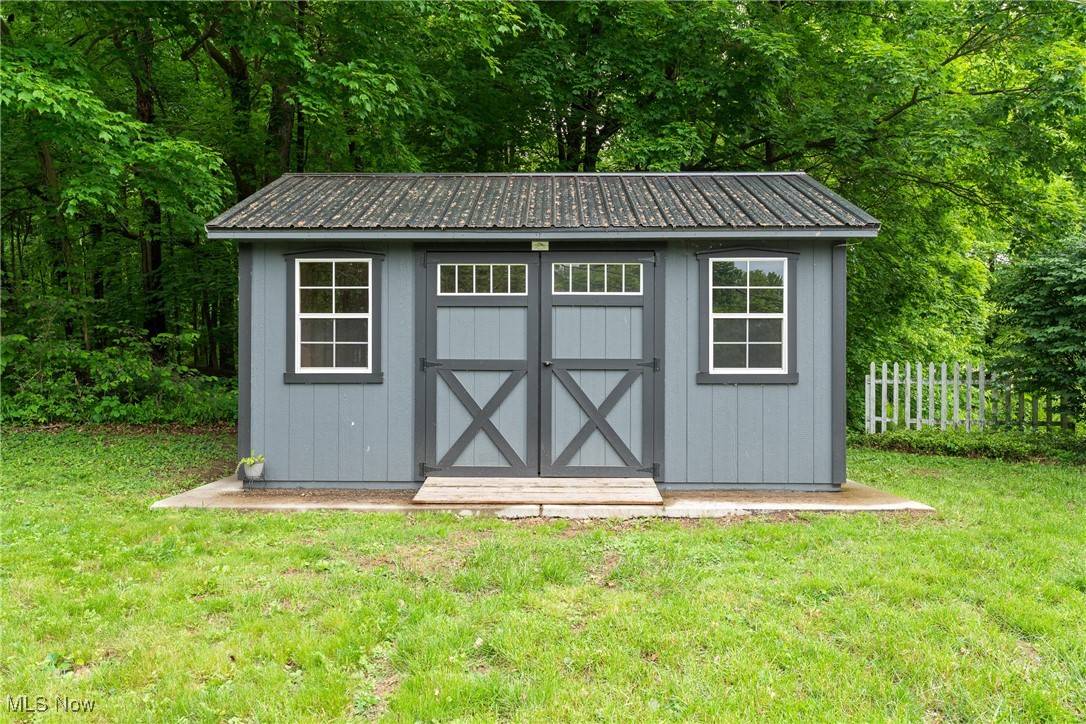 Massillon, OH 44647,11439 Millersburg RD SW