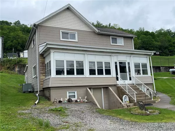 455 Smithfield ST, Dillonvale, OH 43917