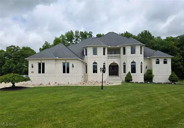 Valley City, OH 44280,6419 S Rim CIR