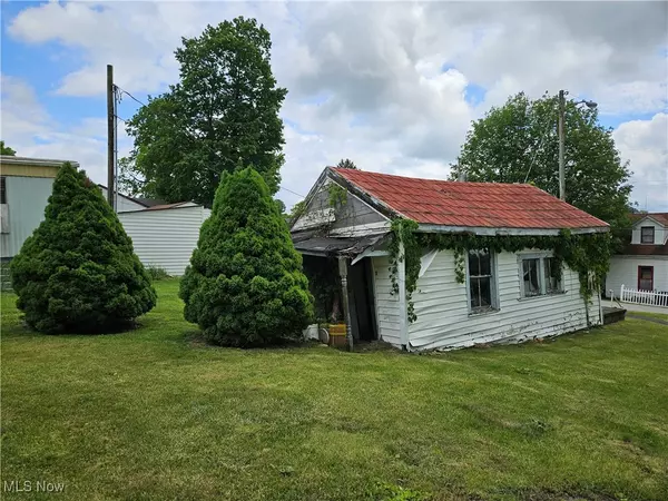 Richmond, OH 43944,119 S Green ST