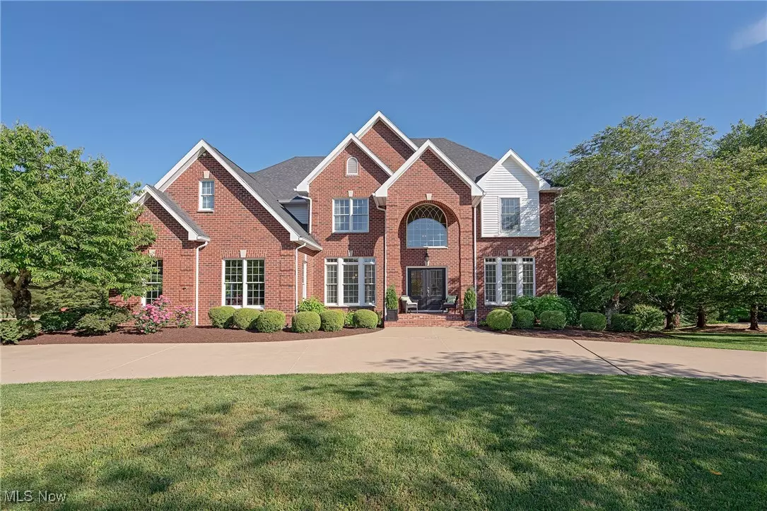 Marietta, OH 45750,107 Country Meadow DR