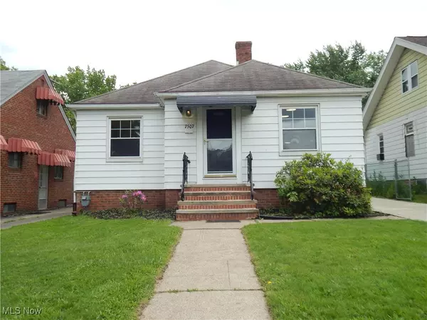 Parma, OH 44129,7507 Manhattan AVE