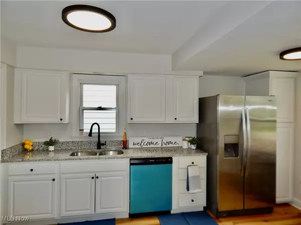 Parma, OH 44129,7507 Manhattan AVE