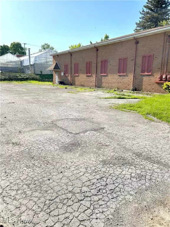 Youngstown, OH 44509,20 S Maryland AVE