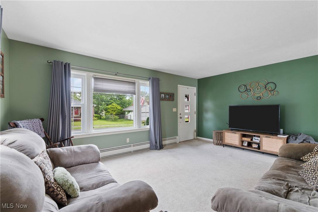Akron, OH 44312,174 Woolf AVE
