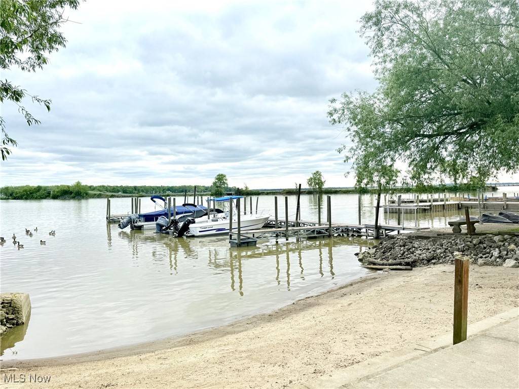 Lakeside-marblehead, OH 43440,10556 E Bayshore RD #4 C