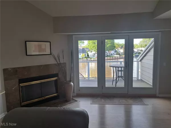 Vermilion, OH 44089,629 Main ST