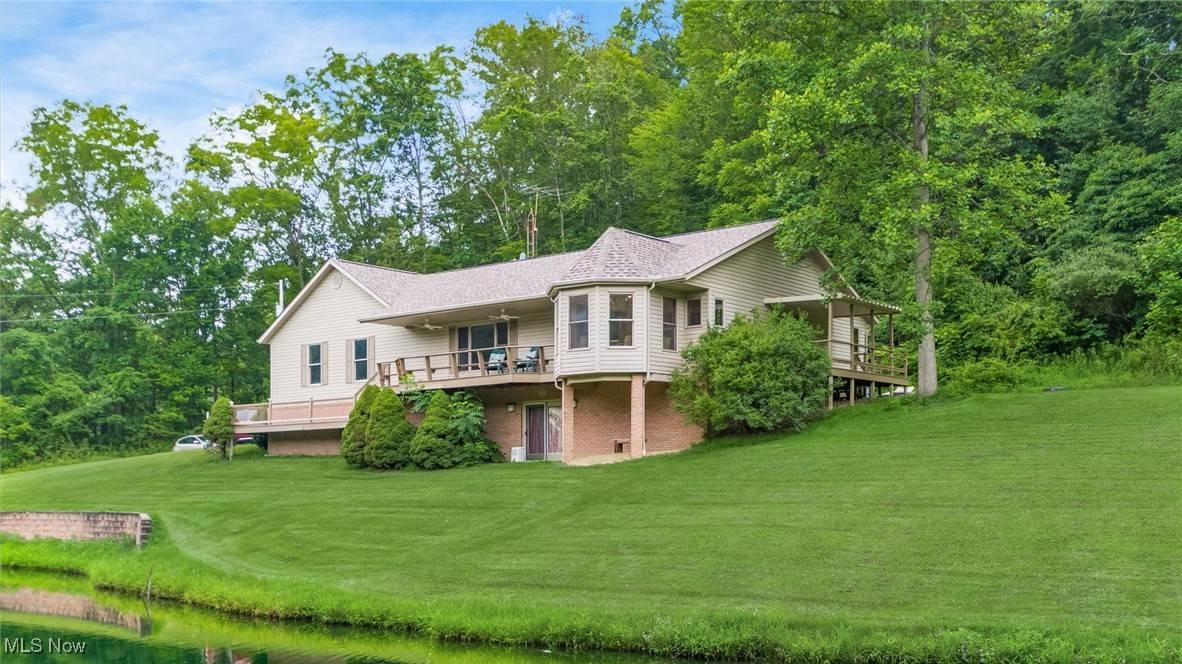 4101 Oak Ridge LN, Cambridge, OH 43725