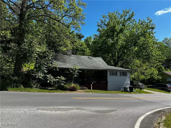 Martins Ferry, OH 43935,1836 Colerain PIKE