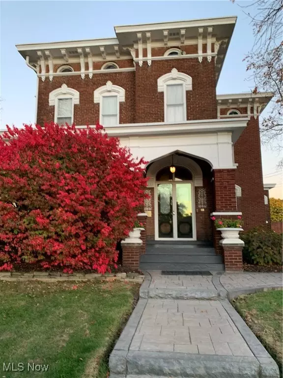 Canton, OH 44710,4522 7th ST SW