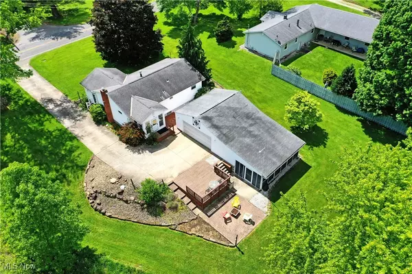 Newton Falls, OH 44444,4832 Fairport RD