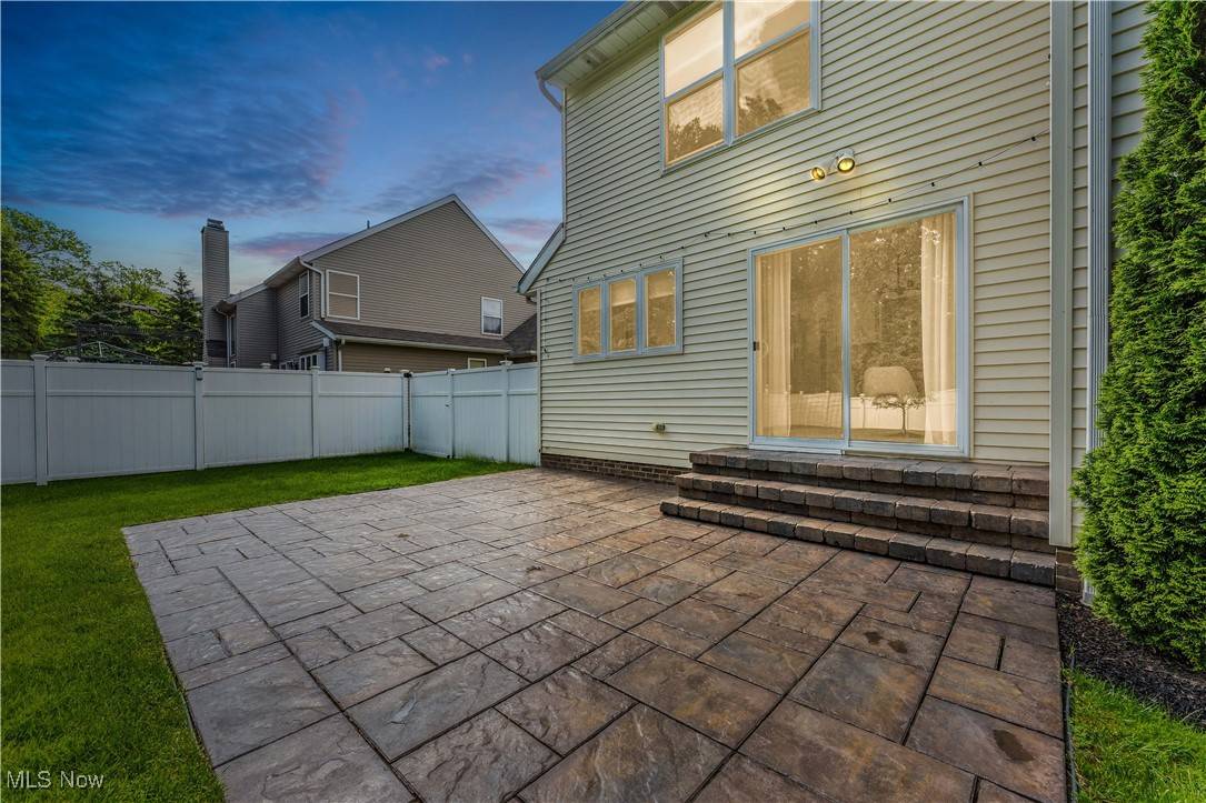 Richmond Heights, OH 44143,24527 Rushmore DR