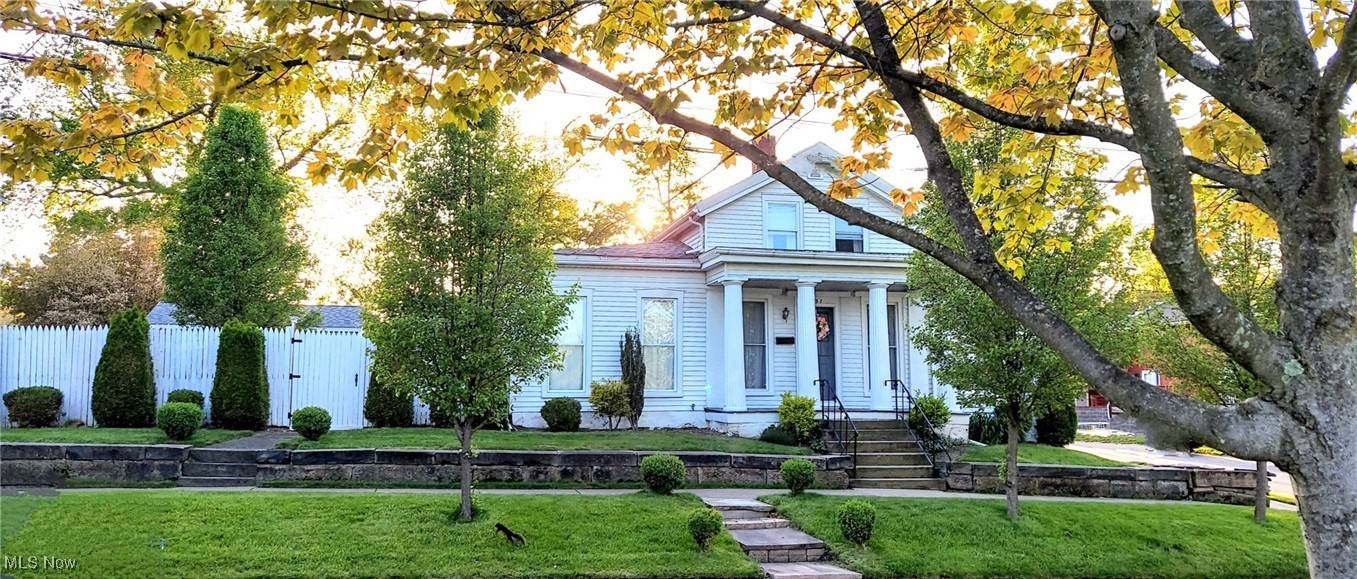 131 N Walnut ST, Ravenna, OH 44266