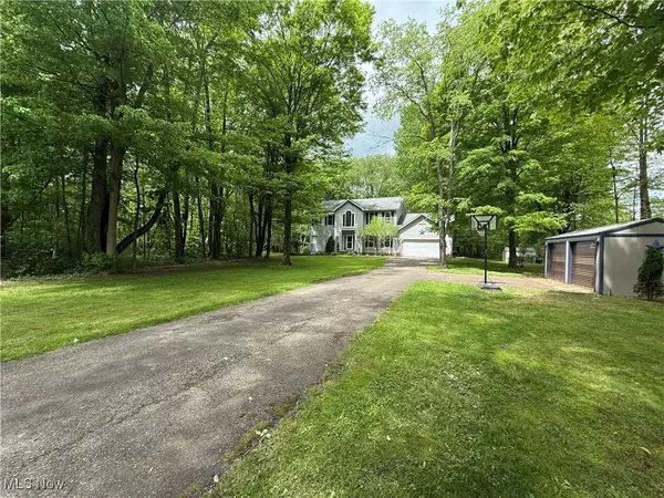 Leavittsburg, OH 44430,647 Benedict Leavittsburg RD