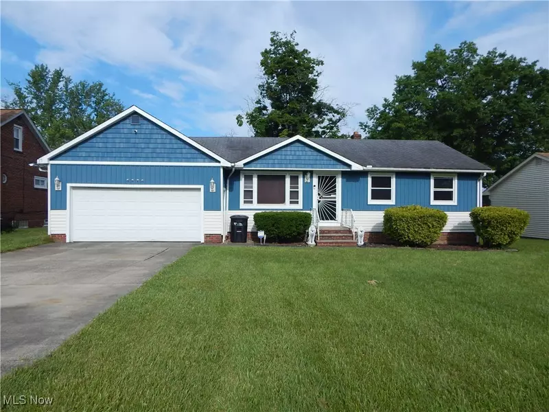 5676 Columbia DR, Bedford Heights, OH 44146
