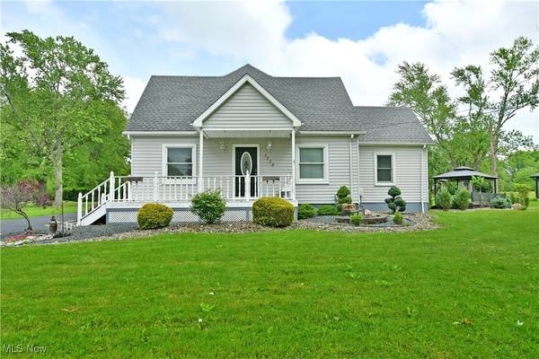 1735 Pleasant Valley RD, Girard, OH 44420